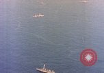 Immagine di Stati Uniti convoglio Iwo Jima, 1945, secondo 60 filmato di repertorio 65675059718