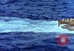 Standbild Landing Vehicle Tracked Pazifik, 1945, aus Sekunde 4 historischem Filmmaterial Videoclip 65675059724