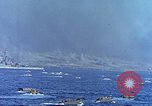 Standbild Landing Vehicle Tracked Pazifik, 1945, aus Sekunde 23 historischem Filmmaterial Videoclip 65675059724