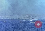Standbild Landing Vehicle Tracked Pazifik, 1945, aus Sekunde 33 historischem Filmmaterial Videoclip 65675059724