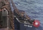 Standbild Landing Ship Tank Pazifik, 1945, aus Sekunde 10 historischem Filmmaterial Videoclip 65675059729