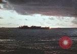 Image des Marines des États-Unis Océan Pacifique, 1945, de la seconde 13 séquences d'archives historiques vidéo 65675059753