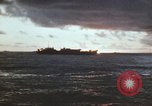 Image des Marines des États-Unis Océan Pacifique, 1945, de la seconde 14 séquences d'archives historiques vidéo 65675059753