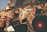 Image Negro troupes d'assaut Océan Pacifique, 1945, de la seconde 30 séquences d'archives historiques vidéo 65675059755