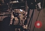Image Negro troupes d'assaut Océan Pacifique, 1945, de la seconde 46 séquences d'archives historiques vidéo 65675059755