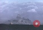 Image péniches de débarquement Iwo Jima, 1945, de la seconde 27 séquences d'archives historiques vidéo 65675059756