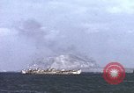 Image péniches de débarquement Iwo Jima, 1945, de la seconde 49 séquences d'archives historiques vidéo 65675059756