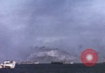 Image péniches de débarquement Iwo Jima, 1945, de la seconde 13 séquences d'archives historiques vidéo 65675059757