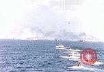 Standbild Landung Handwerk Iwo Jima, 1945, aus Sekunde 3 historischem Filmmaterial Videoclip 65675059776