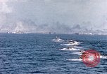 Standbild Landung Handwerk Iwo Jima, 1945, aus Sekunde 8 historischem Filmmaterial Videoclip 65675059776