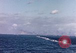 Standbild Landung Handwerk Iwo Jima, 1945, aus Sekunde 22 historischem Filmmaterial Videoclip 65675059776