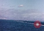 Standbild Landung Handwerk Iwo Jima, 1945, aus Sekunde 37 historischem Filmmaterial Videoclip 65675059776