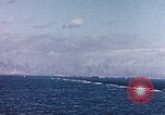 Standbild Landung Handwerk Iwo Jima, 1945, aus Sekunde 41 historischem Filmmaterial Videoclip 65675059776