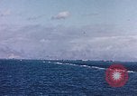 Standbild Landung Handwerk Iwo Jima, 1945, aus Sekunde 44 historischem Filmmaterial Videoclip 65675059776