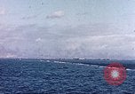 Standbild Landung Handwerk Iwo Jima, 1945, aus Sekunde 56 historischem Filmmaterial Videoclip 65675059776