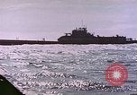 Standbild Kapitulation der japanischen U-Boot I-400 Boot 5231 Pazifik, 1945, aus Sekunde 33 historischem Filmmaterial Videoclip 65675059789