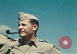 Standbild USA airmen Korsika Frankreich, 1944, aus Sekunde 43 historischem Filmmaterial Videoclip 65675059796