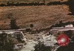 Standbild rail road track Italien, 1944, aus Sekunde 15 historischem Filmmaterial Videoclip 65675059797