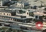 Standbild rail road track Italien, 1944, aus Sekunde 24 historischem Filmmaterial Videoclip 65675059797