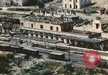 Standbild rail road track Italien, 1944, aus Sekunde 25 historischem Filmmaterial Videoclip 65675059797