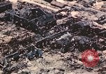 Standbild rail road track Italien, 1944, aus Sekunde 39 historischem Filmmaterial Videoclip 65675059797