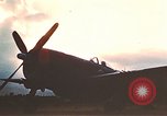 Standbild P-47 Flugzeuge Korsika Frankreich, 1944, aus Sekunde 23 historischem Filmmaterial Videoclip 65675059799
