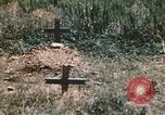 Immagine di Porta fracassato Corsica Francia, 1944, secondo 36 filmato di repertorio 65675059801