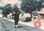 Immagine di Porta fracassato Corsica Francia, 1944, secondo 51 filmato di repertorio 65675059801