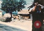 Immagine di Porta fracassato Corsica Francia, 1944, secondo 57 filmato di repertorio 65675059801