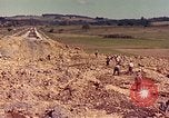 Immagine di Danneggiato ferrovia via Francia, 1944, secondo 6 filmato di repertorio 65675059826