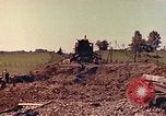 Immagine di Danneggiato ferrovia via Francia, 1944, secondo 41 filmato di repertorio 65675059826