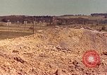 Immagine di Danneggiato ferrovia via Francia, 1944, secondo 45 filmato di repertorio 65675059826