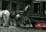 Image stagecoach Ypsilanti Michigan USA, 1923, de la seconde 54 séquences d'archives historiques vidéo 65675059831