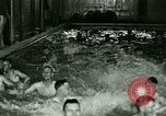 Standbild Wasser Rettung United States USA, 1923, aus Sekunde 23 historischem Filmmaterial Videoclip 65675059832