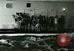 Standbild Wasser Rettung United States USA, 1923, aus Sekunde 52 historischem Filmmaterial Videoclip 65675059832