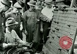 Image Équipement de rivetage United States USA, 1923, de la seconde 7 séquences d'archives historiques vidéo 65675059834
