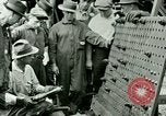Image Équipement de rivetage United States USA, 1923, de la seconde 13 séquences d'archives historiques vidéo 65675059834