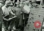 Image Équipement de rivetage United States USA, 1923, de la seconde 21 séquences d'archives historiques vidéo 65675059834