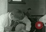 Standbild Holzarbeiten United States USA, 1923, aus Sekunde 7 historischem Filmmaterial Videoclip 65675059840