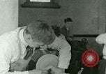 Standbild Holzarbeiten United States USA, 1923, aus Sekunde 8 historischem Filmmaterial Videoclip 65675059840