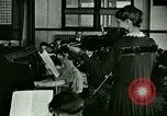 Standbild Orchester Klasse United States USA, 1923, aus Sekunde 7 historischem Filmmaterial Videoclip 65675059841