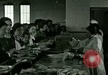 Standbild Speisesaal United States USA, 1923, aus Sekunde 13 historischem Filmmaterial Videoclip 65675059842