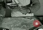 Standbild Kochkurse für amerikanischen Jungen und Mädchen United States USA, 1923, aus Sekunde 57 historischem Filmmaterial Videoclip 65675059847