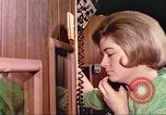 Image Talking Machine à écrire Illinois United States USA, 1967, de la seconde 37 séquences d'archives historiques vidéo 65675059874