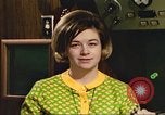 Image Talking Machine à écrire Illinois United States USA, 1967, de la seconde 45 séquences d'archives historiques vidéo 65675059874