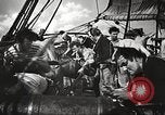 Standbild United State Marine Seeleute im Kampf United States USA, 1956, aus Sekunde 15 historischem Filmmaterial Videoclip 65675059913