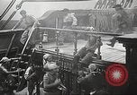 Standbild United State Marine Seeleute im Kampf United States USA, 1956, aus Sekunde 49 historischem Filmmaterial Videoclip 65675059913