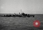 Standbild startet ein Schiff United States USA, 1943, aus Sekunde 8 historischem Filmmaterial Videoclip 65675059917