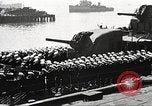 Standbild vorausgesetzt Befehl United States USA, 1943, aus Sekunde 17 historischem Filmmaterial Videoclip 65675059918