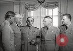 Standbild Omar Bradley Washington DC USA, 1951, aus Sekunde 15 historischem Filmmaterial Videoclip 65675059929